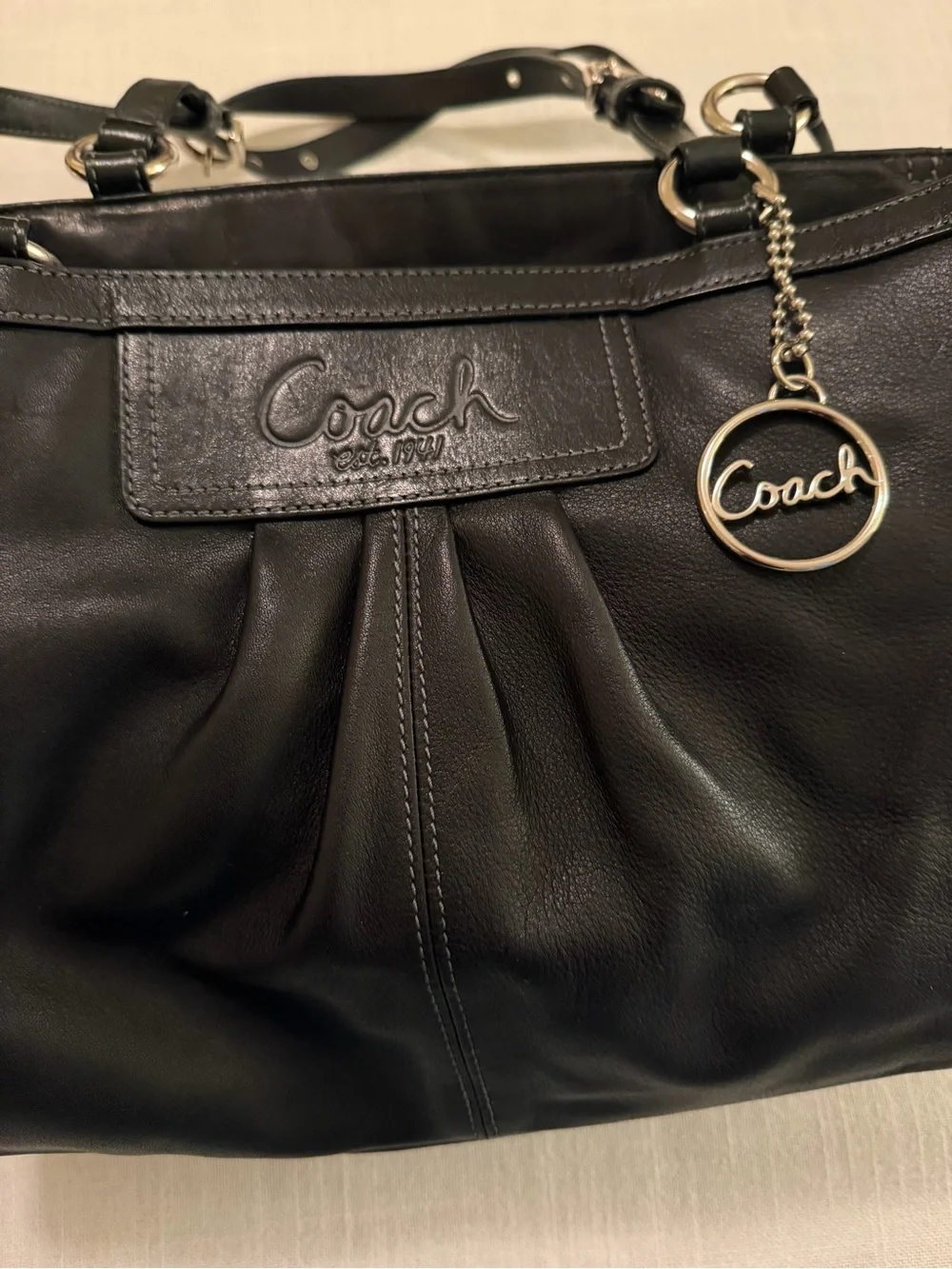 Coach East West Leather Gallery Tote with Signature Charm Y2K
